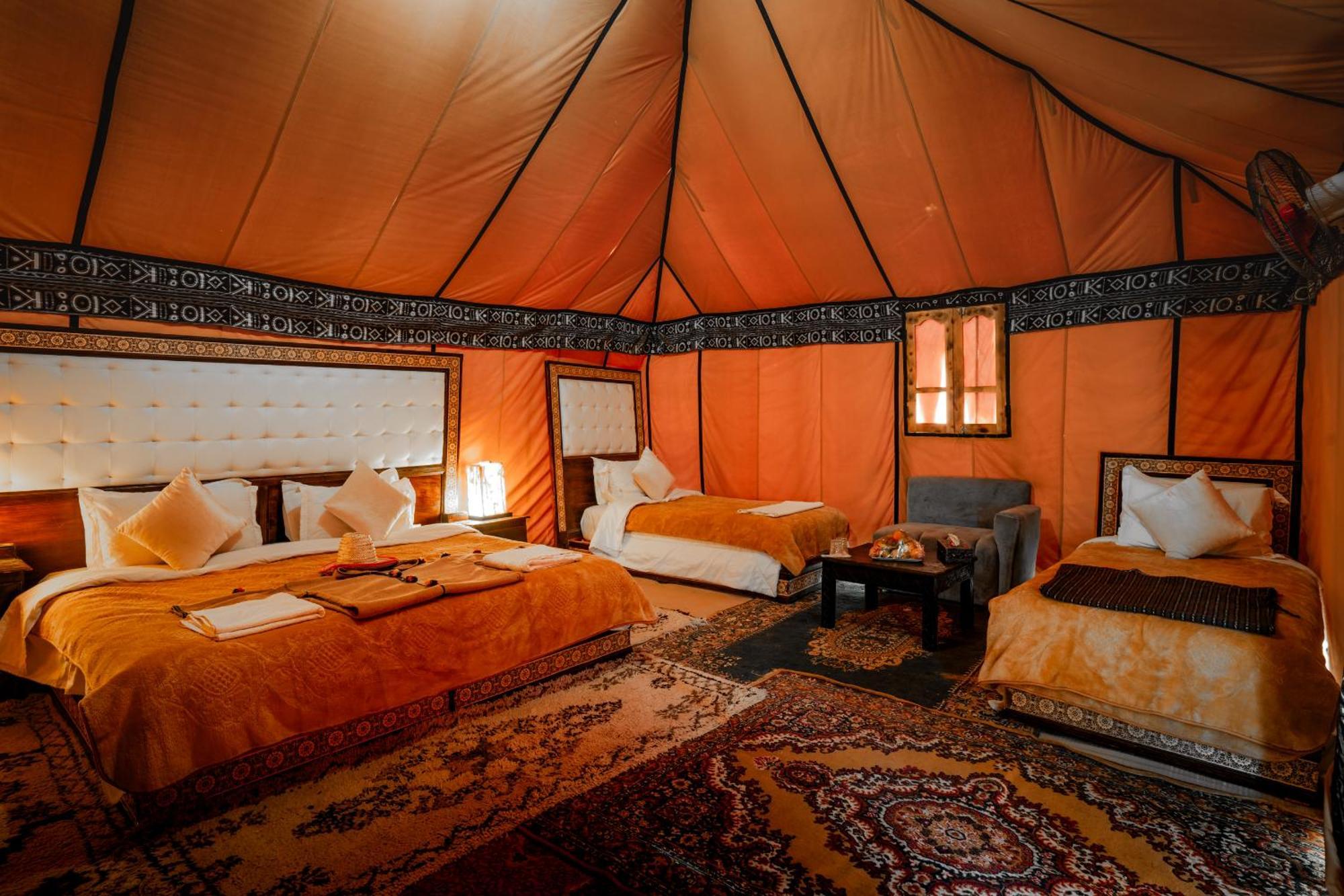Sahara Luxury Camp Hotel Мерцуга Екстериор снимка