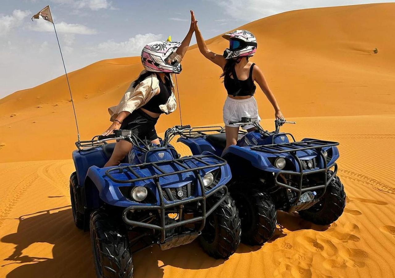 Sahara Luxury Camp Hotel Мерцуга Екстериор снимка