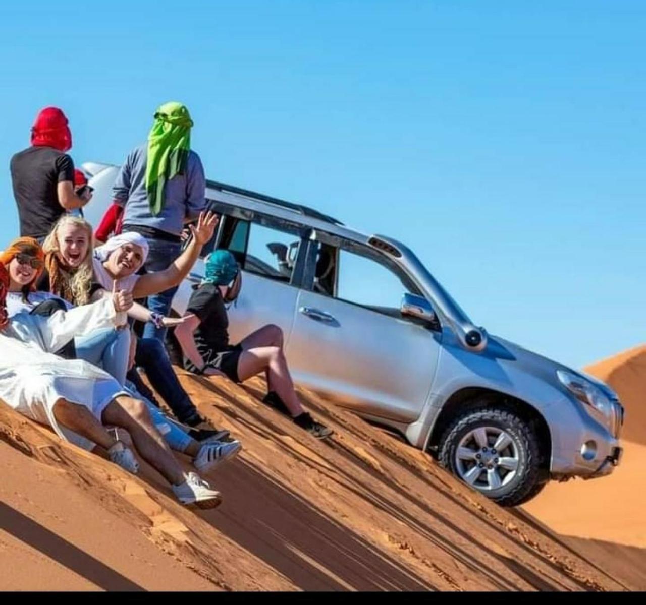 Sahara Luxury Camp Hotel Мерцуга Екстериор снимка